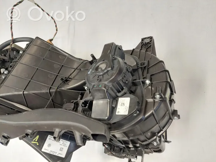 Volkswagen Touareg II Ventola riscaldamento/ventilatore abitacolo 7P1820005L