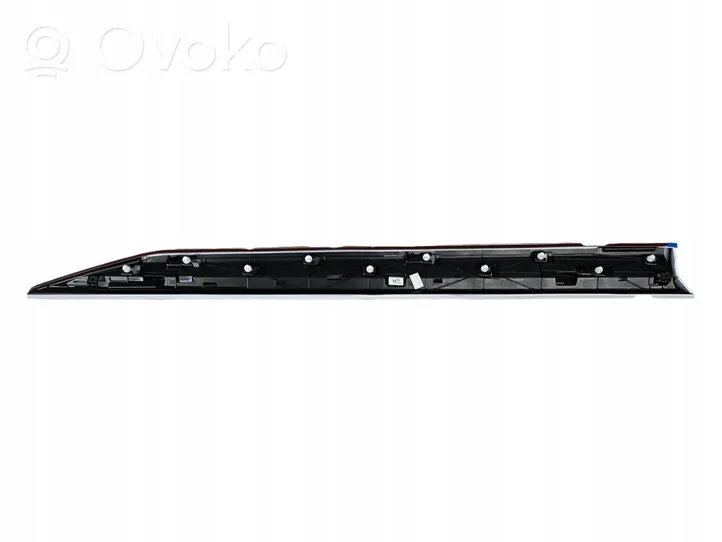 Skoda Superb B8 (3V) Rivestimento della portiera anteriore (modanatura) 3V0853294A