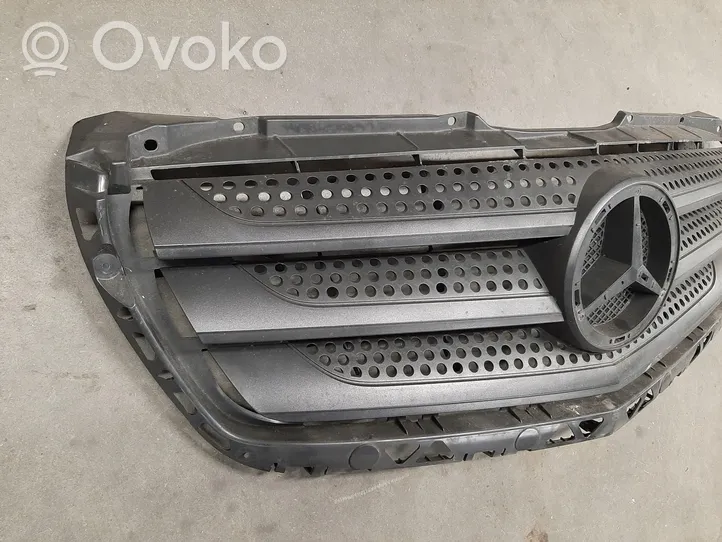 Mercedes-Benz Sprinter W906 Maskownica / Grill / Atrapa górna chłodnicy A9068880523