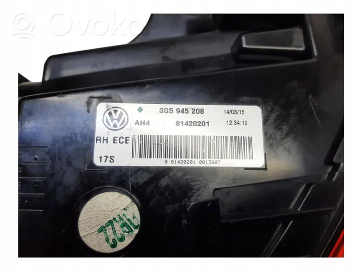 Volkswagen PASSAT B8 Takapuskurin valo 3G5945308A