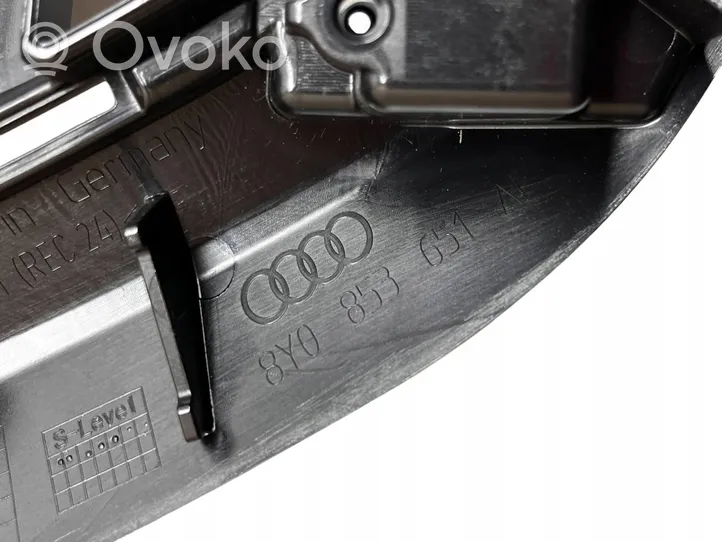 Audi A3 8Y Maskownica / Grill / Atrapa górna chłodnicy 8Y0853651AF