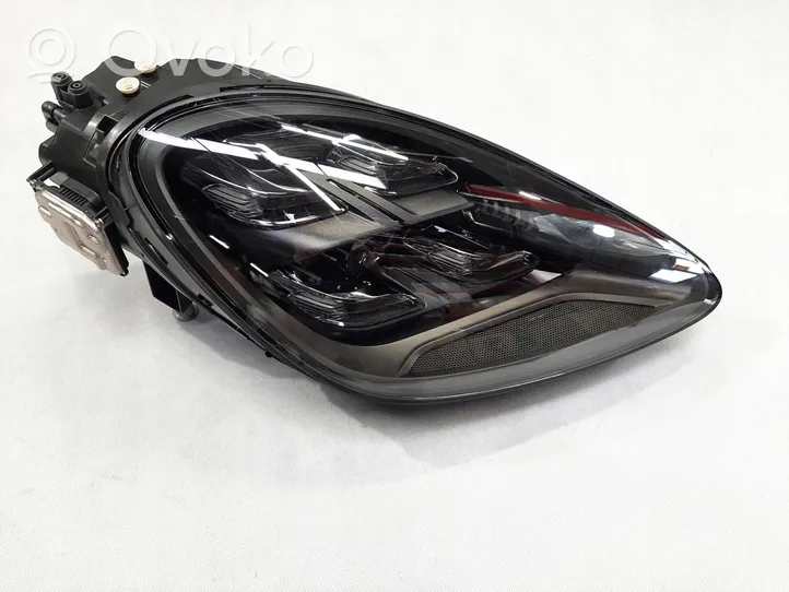 Porsche Cayenne (9Y0 9Y3) Lampa przednia 9Y0941036F