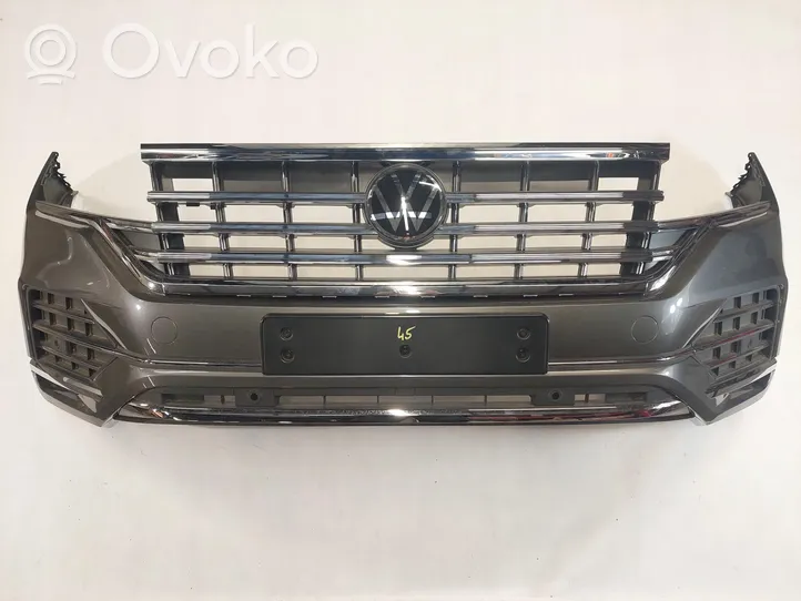 Volkswagen Touareg III Parachoques delantero 760807061G