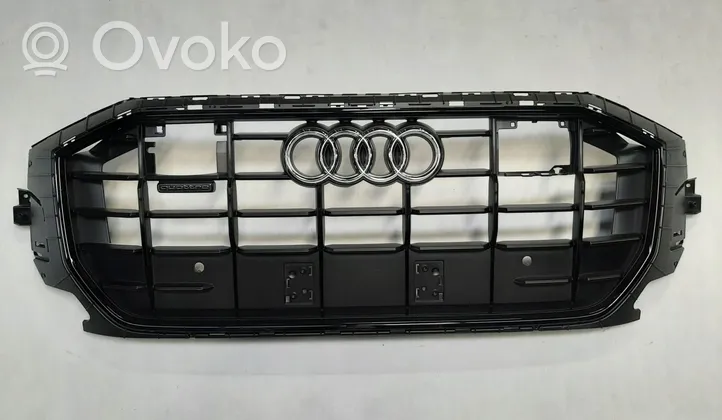 Audi Q8 Priekšējais režģis 4M8853651