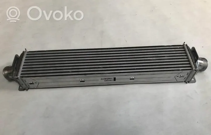 Audi A5 Chłodnica powietrza doładowującego / Intercooler 8W0145805E