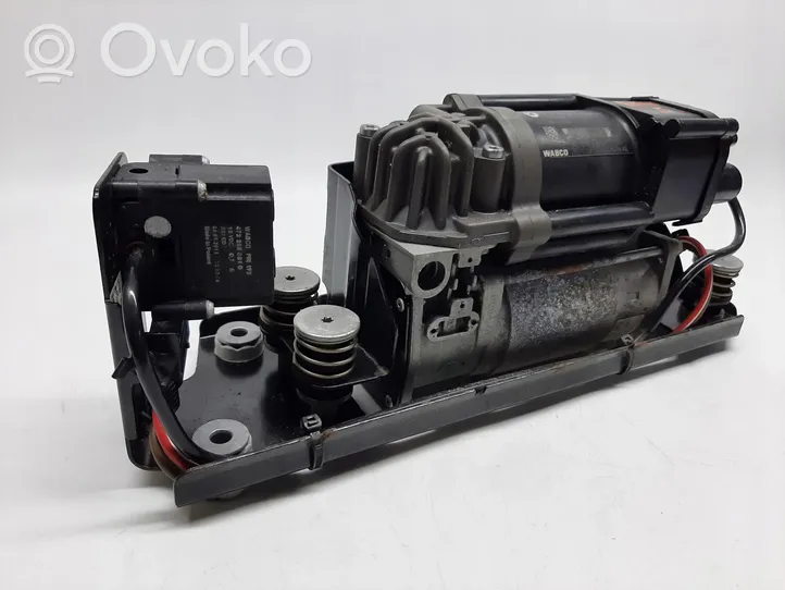 BMW 5 F10 F11 Ilmajousituksen kompressoripumppu 6789450