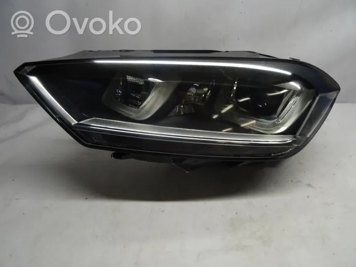 Volkswagen Golf Sportsvan Lampa przednia 517941033A