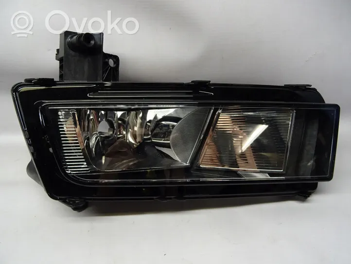 Volkswagen Touran II Front fog light VW