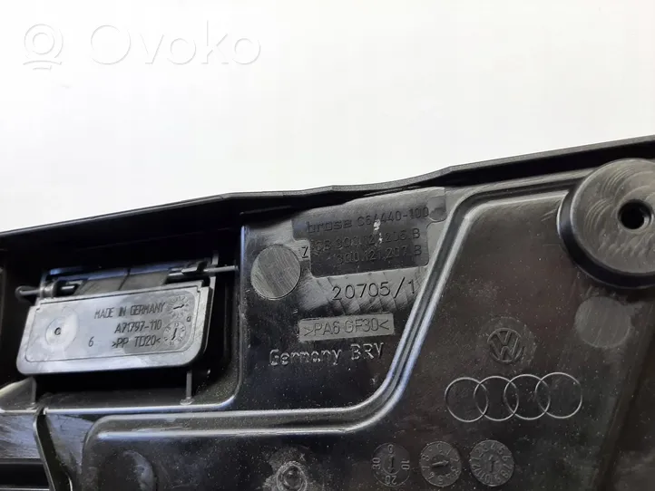 Volkswagen T-Roc Elektryczny wentylator chłodnicy 3Q0121203E