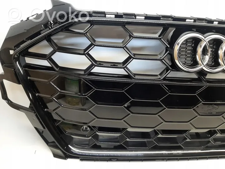 Audi A4 S4 B9 8W Etusäleikkö 8W0853651EB