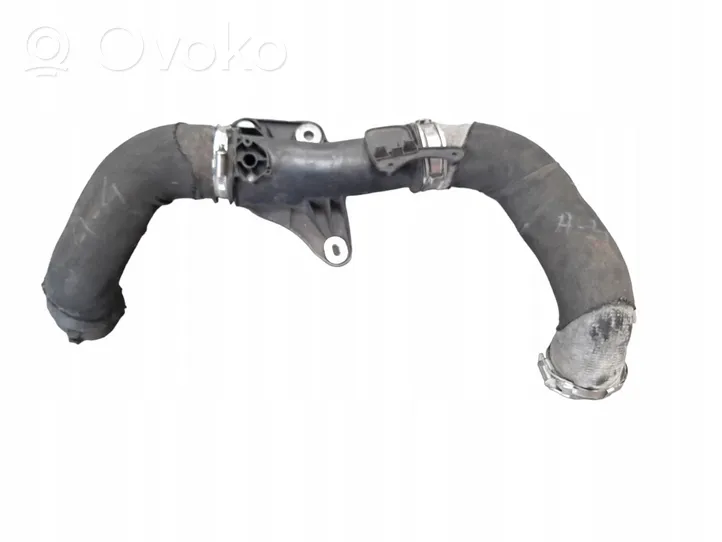 Audi A4 S4 B5 8D Intercooler hose/pipe 8K0145673E