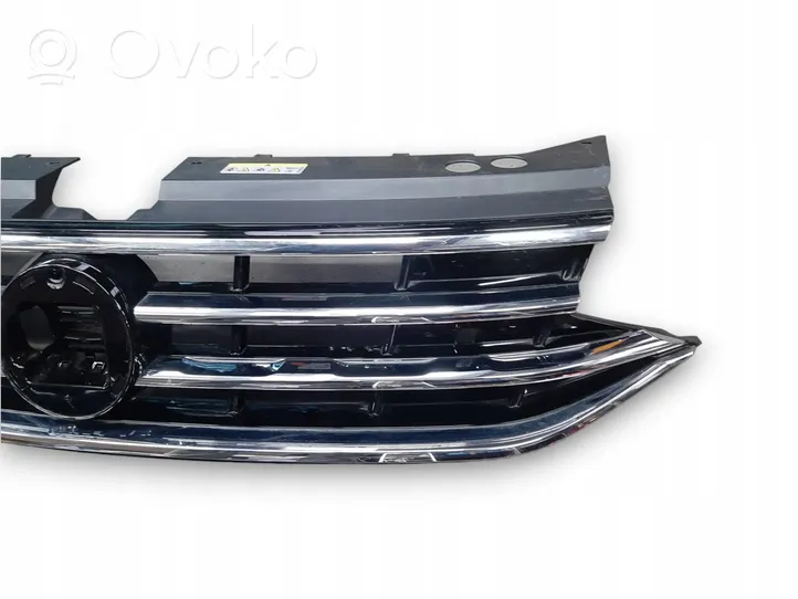 Volkswagen Tiguan Grille de calandre avant 5NA853651BE