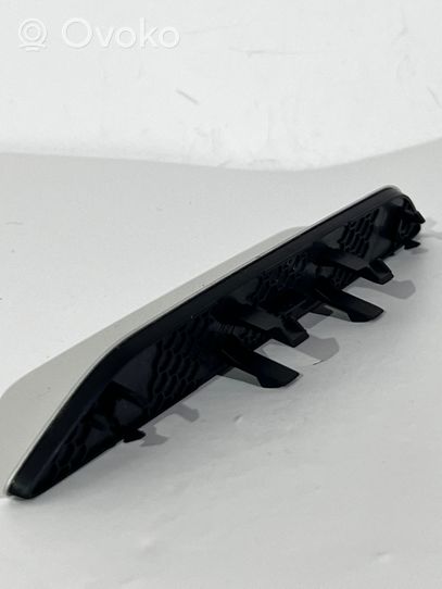 BMW X6 F16 Rear sill trim cover 191848