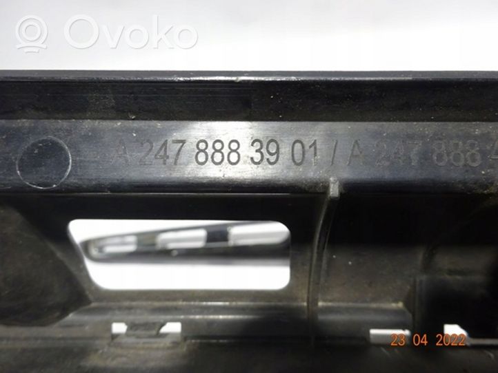 Mercedes-Benz B W247 Grotelės viršutinės A2478883901