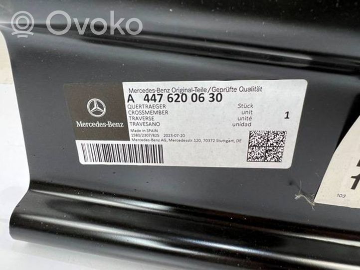 Mercedes-Benz Vito Viano W447 Traversa di supporto paraurti anteriore 
