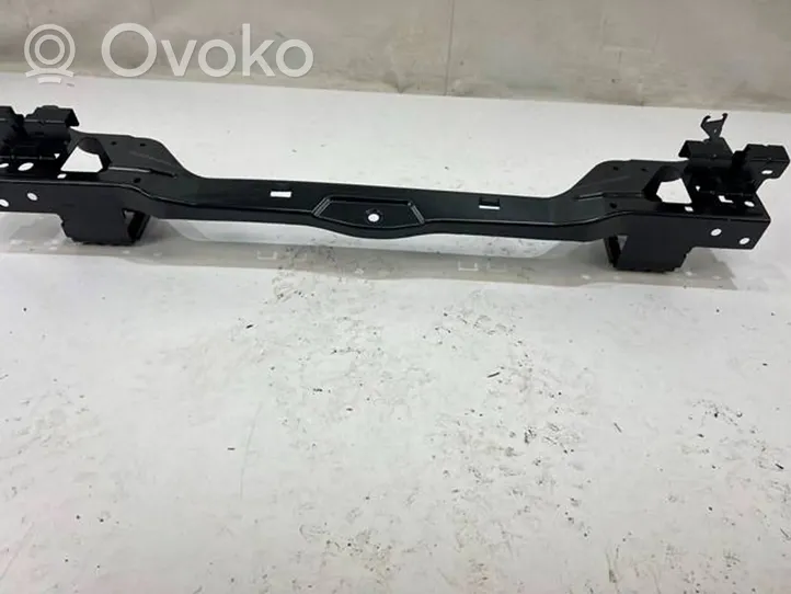 Volvo XC40 Traversa di supporto paraurti anteriore 