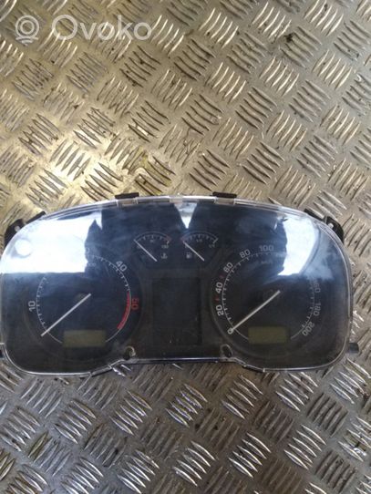 Skoda Octavia Mk1 (1U) Speedometer (instrument cluster) 