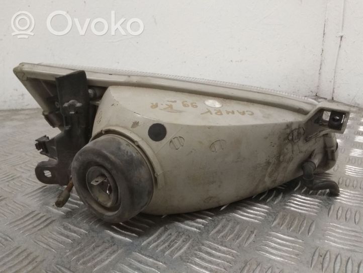 Toyota Camry Phare frontale 203598R