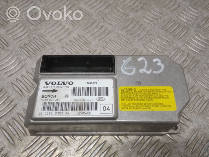 Volvo V70 Oro pagalvių valdymo blokas 8645271