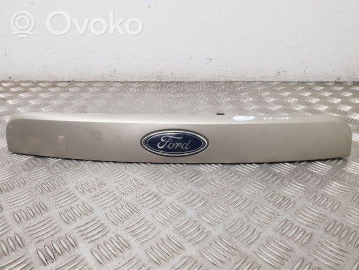 Ford Mondeo Mk III Galinio dangčio numerio apšvietimo juosta 1S71N43400A