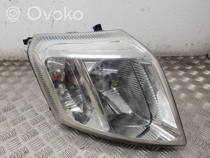 Citroen C2 Передняя фара 085521119L