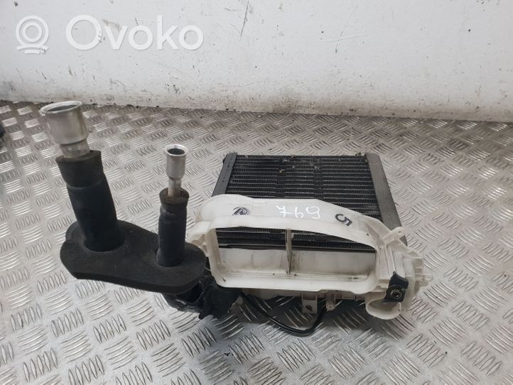 Toyota Previa (XR30, XR40) II Air conditioning (A/C) radiator (interior) 08F21A893