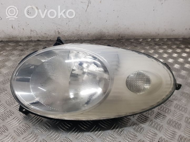 Nissan Micra Phare frontale 89900607