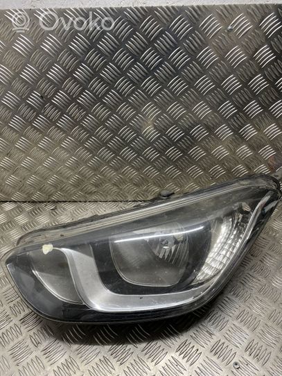 Hyundai i20 (PB PBT) Phare frontale 01042099900010