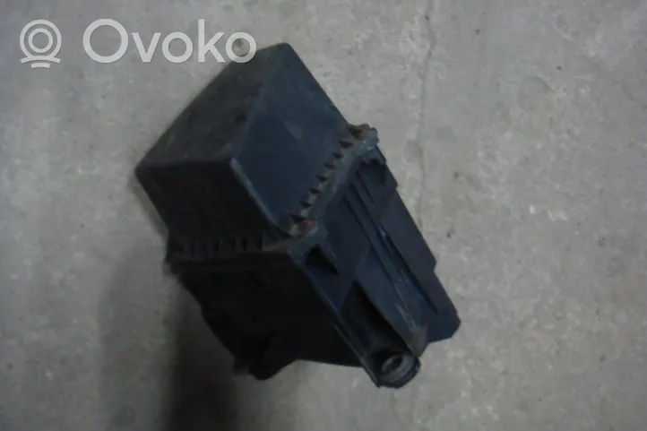 Skoda Fabia Mk2 (5J) Obudowa filtra powietrza 