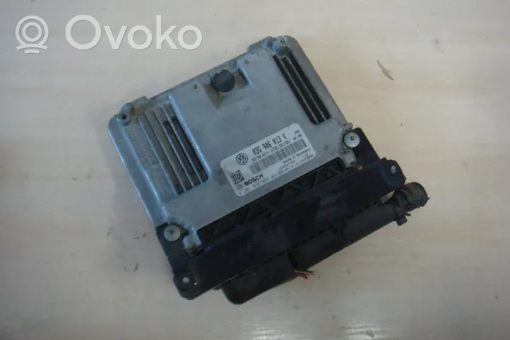 Seat Ibiza IV (6J,6P) Calculateur moteur ECU 03G906013K