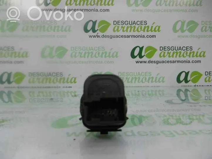 Citroen C-Elysée Sivupeilin kytkin 96673722ZD