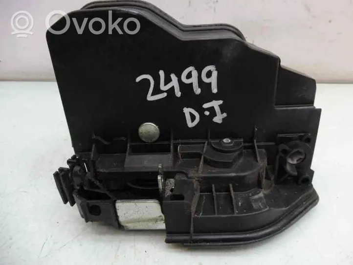 BMW 1 F20 F21 Zamek drzwi przednich 51217229461