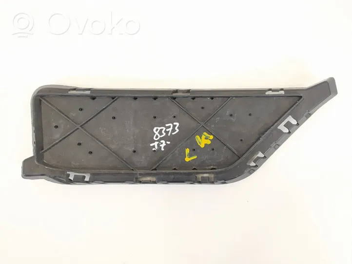 BMW X1 E84 Grill / Wlot powietrza błotnika przedniego 7303755