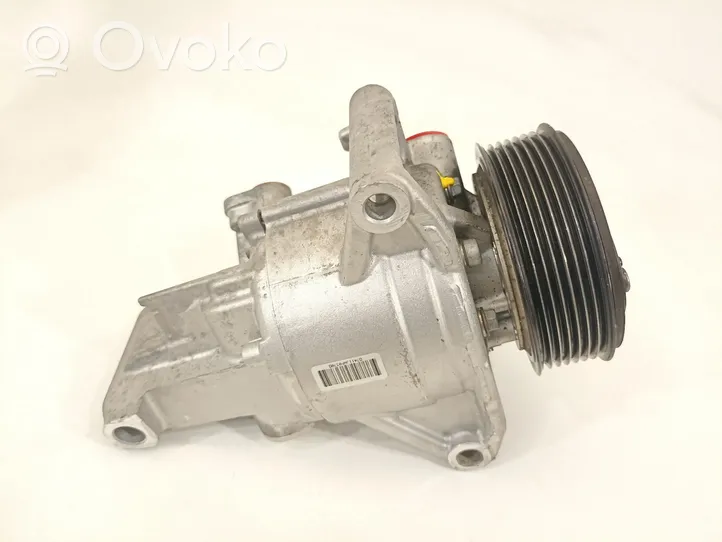 Dacia Duster II Compressore aria condizionata (A/C) (pompa) 926003541R