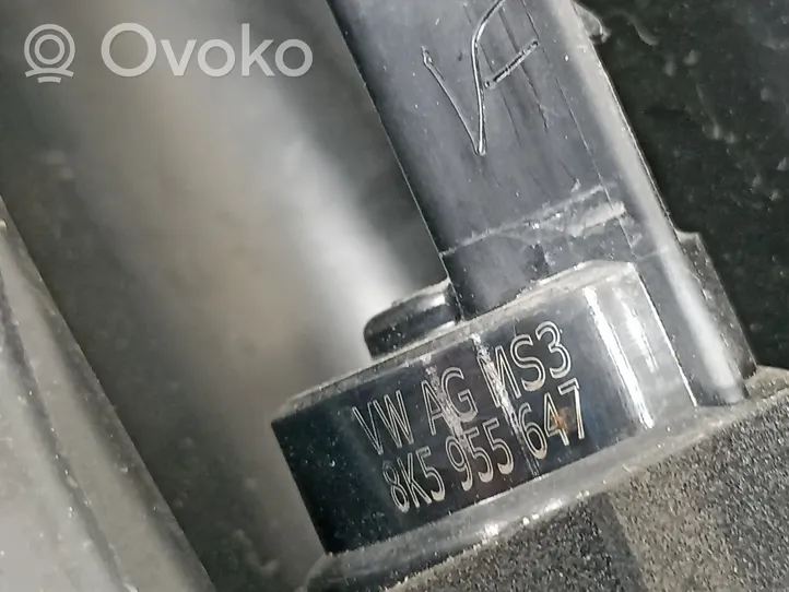 Audi A5 Zbiornik płynu do spryskiwaczy szyby przedniej / czołowej 8W6955451E