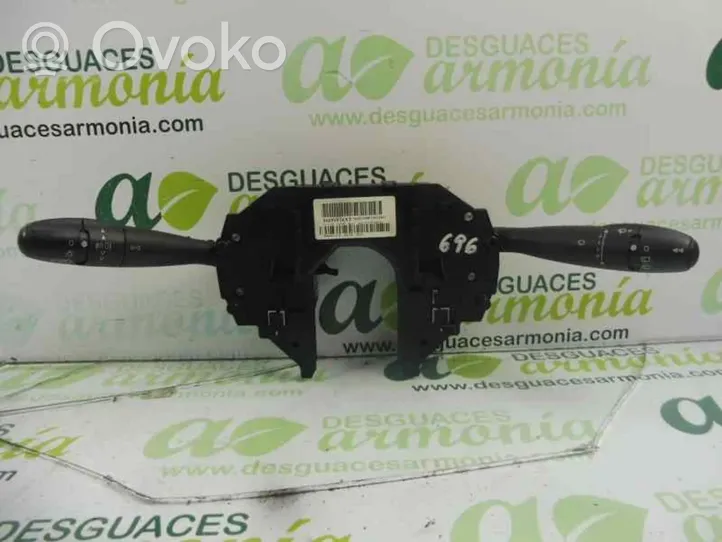 Citroen C4 Aircross Suuntavilkun vipu 96656016XT