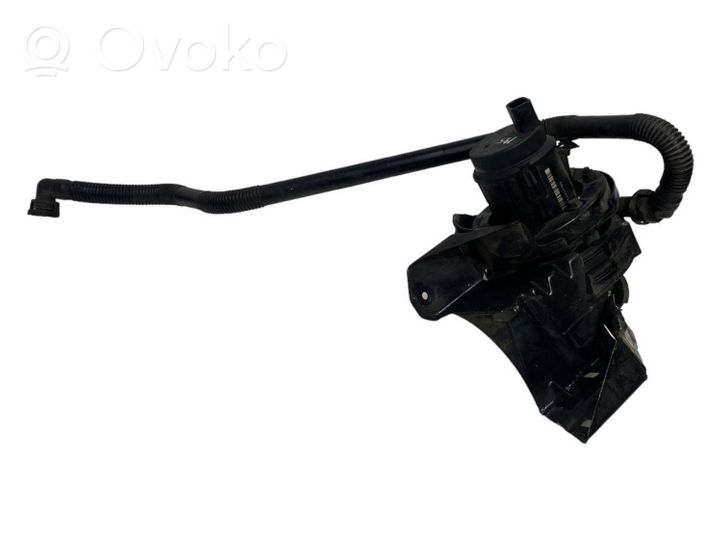 Audi A6 S6 C5 4B Secondary air pump 078906601D