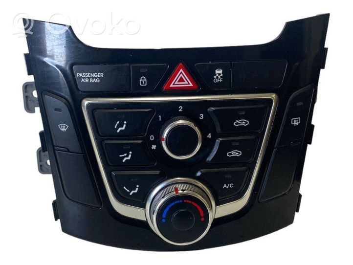 Hyundai i30 Panel klimatyzacji 97250A6040GU