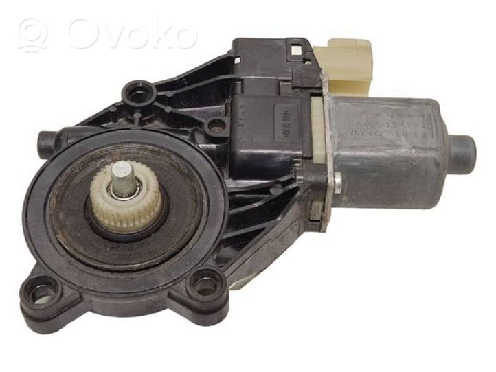 Ford Fiesta Regulador de puerta delantera con motor 8A6114553A