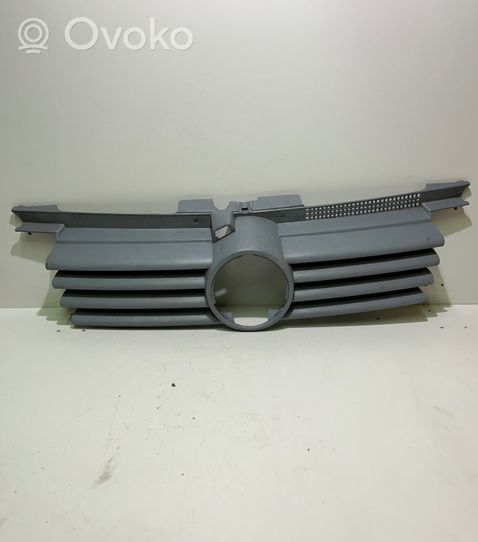 Volkswagen Bora Grille calandre supérieure de pare-chocs avant VW0703001