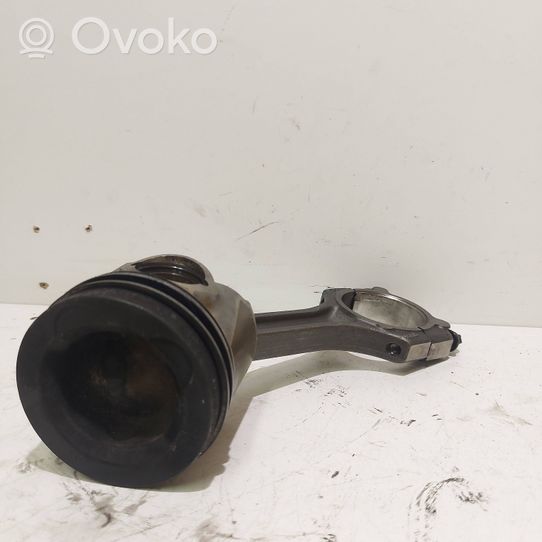 KIA Ceed Piston avec bielle GF089