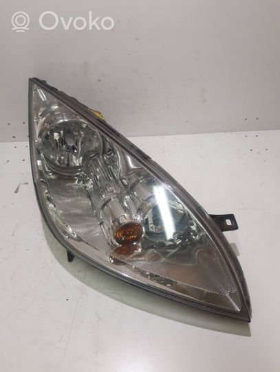 Mitsubishi Colt Faro/fanale MR957354