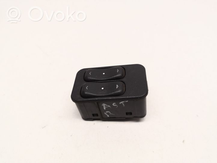 Opel Astra J Electric window control switch 90561088