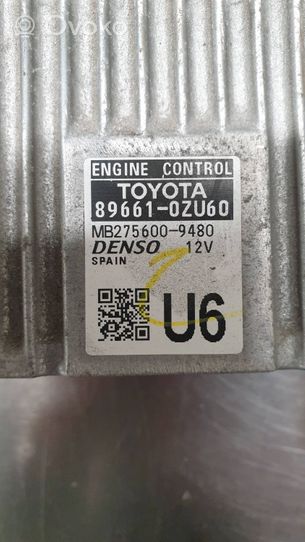 Toyota Auris E180 Moottorin ohjainlaite/moduuli 896610ZU60