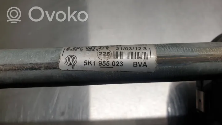 Volkswagen Golf VI Etupyyhkimen vivusto ja moottori 5K1955023