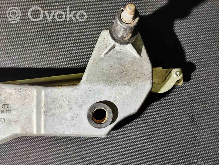 Volvo S70  V70  V70 XC Meccanismo del tergicristallo lunotto posteriore 3397020299