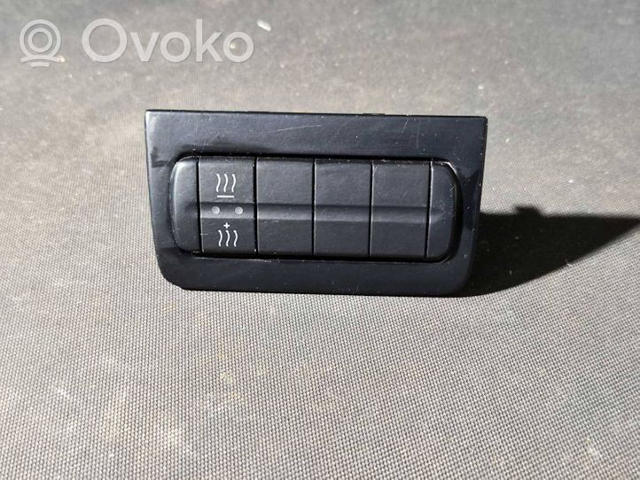 Mercedes-Benz Vito Viano W639 Windscreen/window heater switch A6396890939