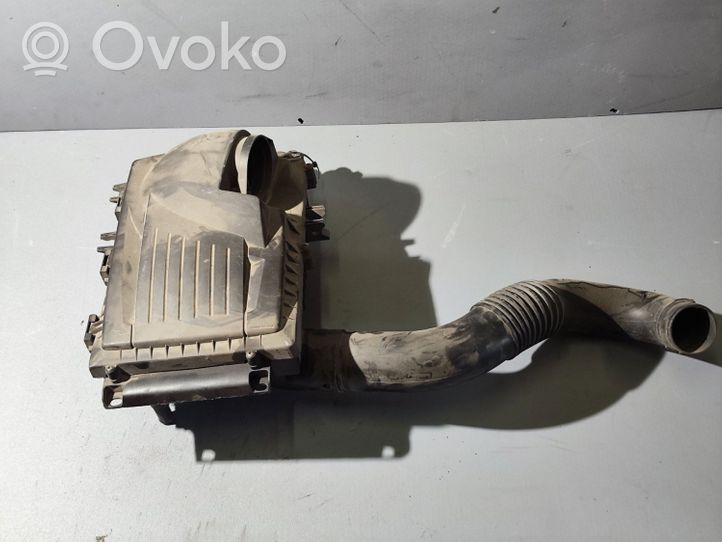 Renault Master II Air filter box 8200201353