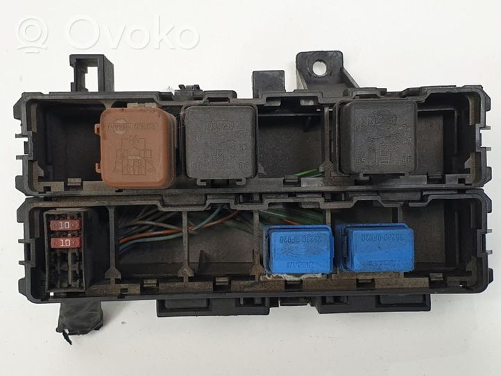 Nissan NP300 Sulakemoduuli 63564005