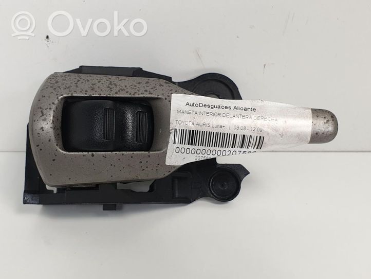 Toyota Auris E210 Maniglia interna per portiera anteriore 62318A2